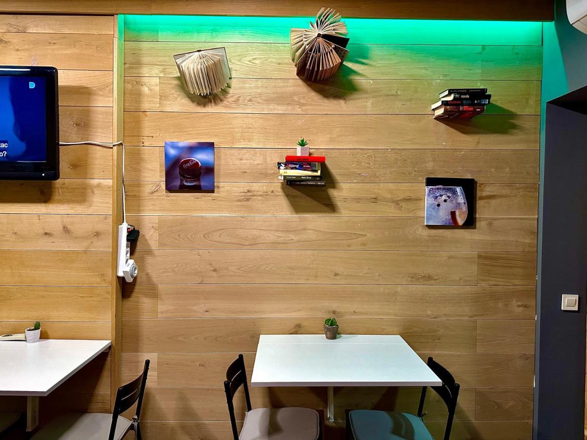 Das Hostel רייקה מראה חיצוני תמונה